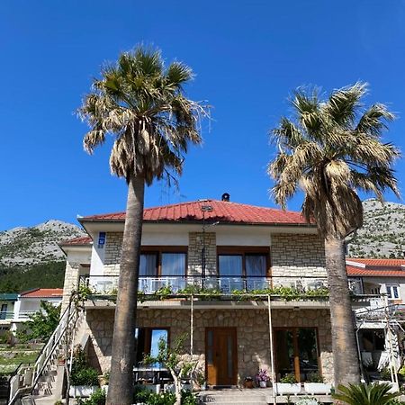 Apartmani 4 Palme Starigrad Paklenica Exteriér fotografie