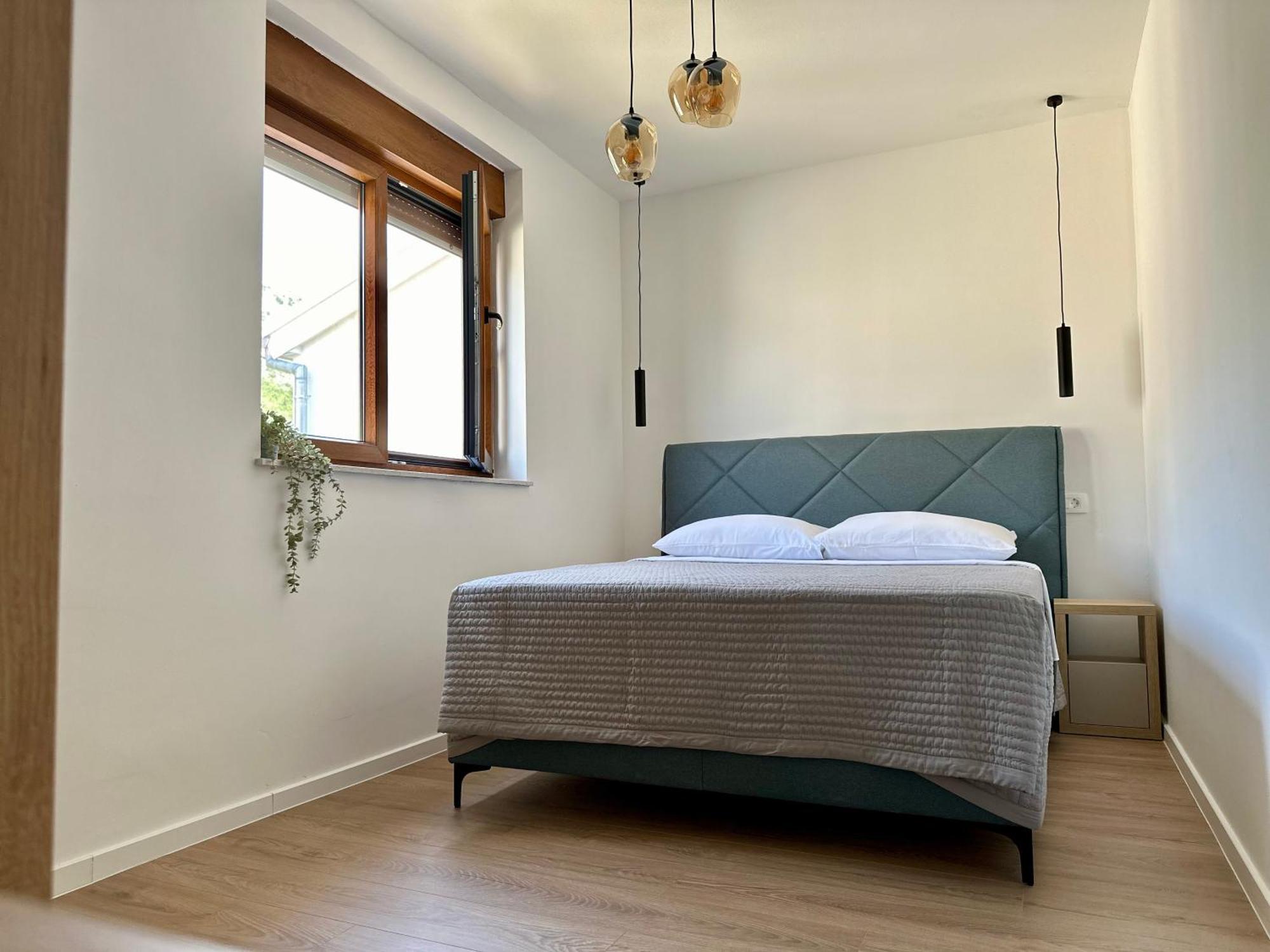 Apartmani 4 Palme Starigrad Paklenica Exteriér fotografie