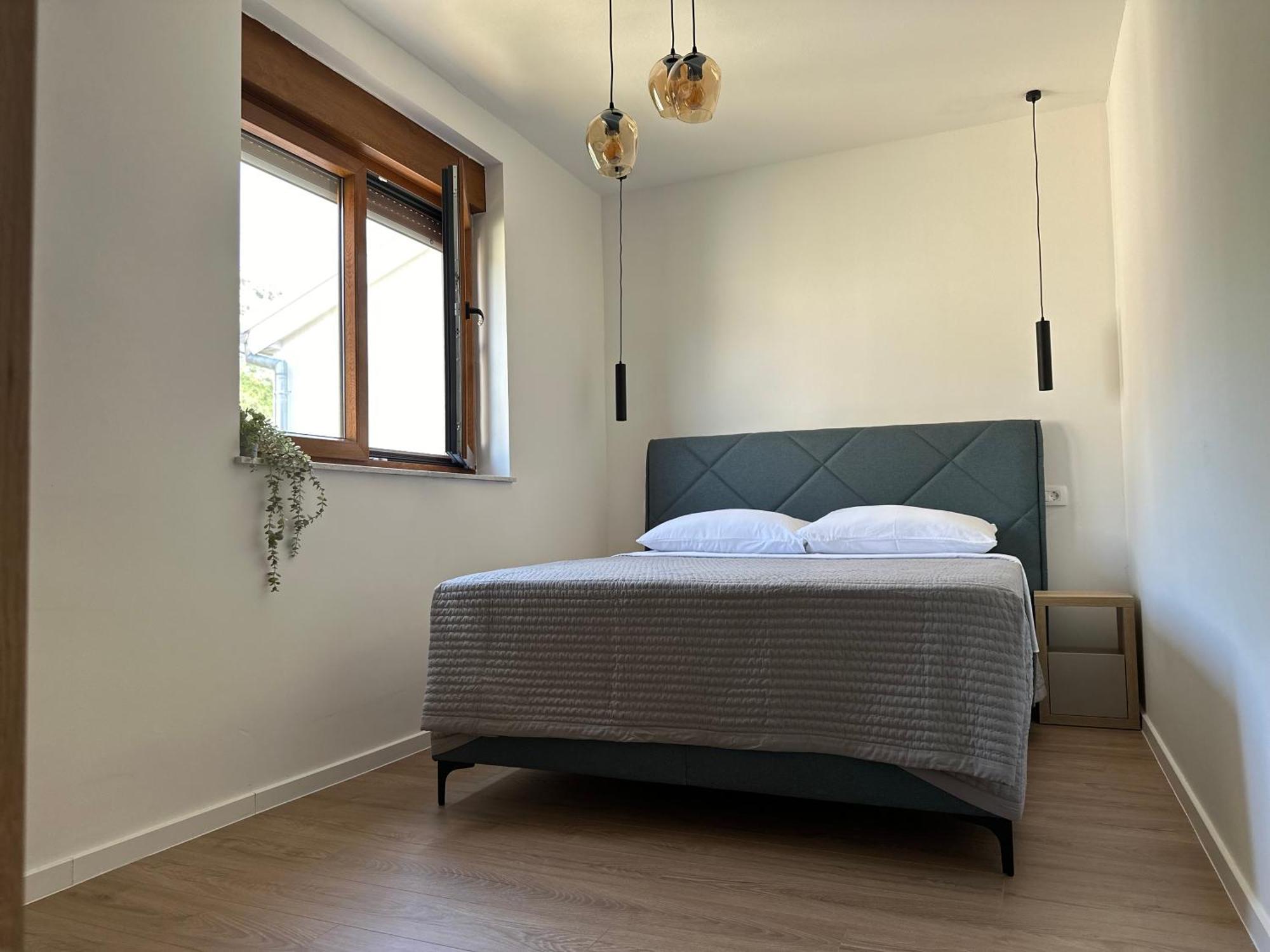 Apartmani 4 Palme Starigrad Paklenica Exteriér fotografie