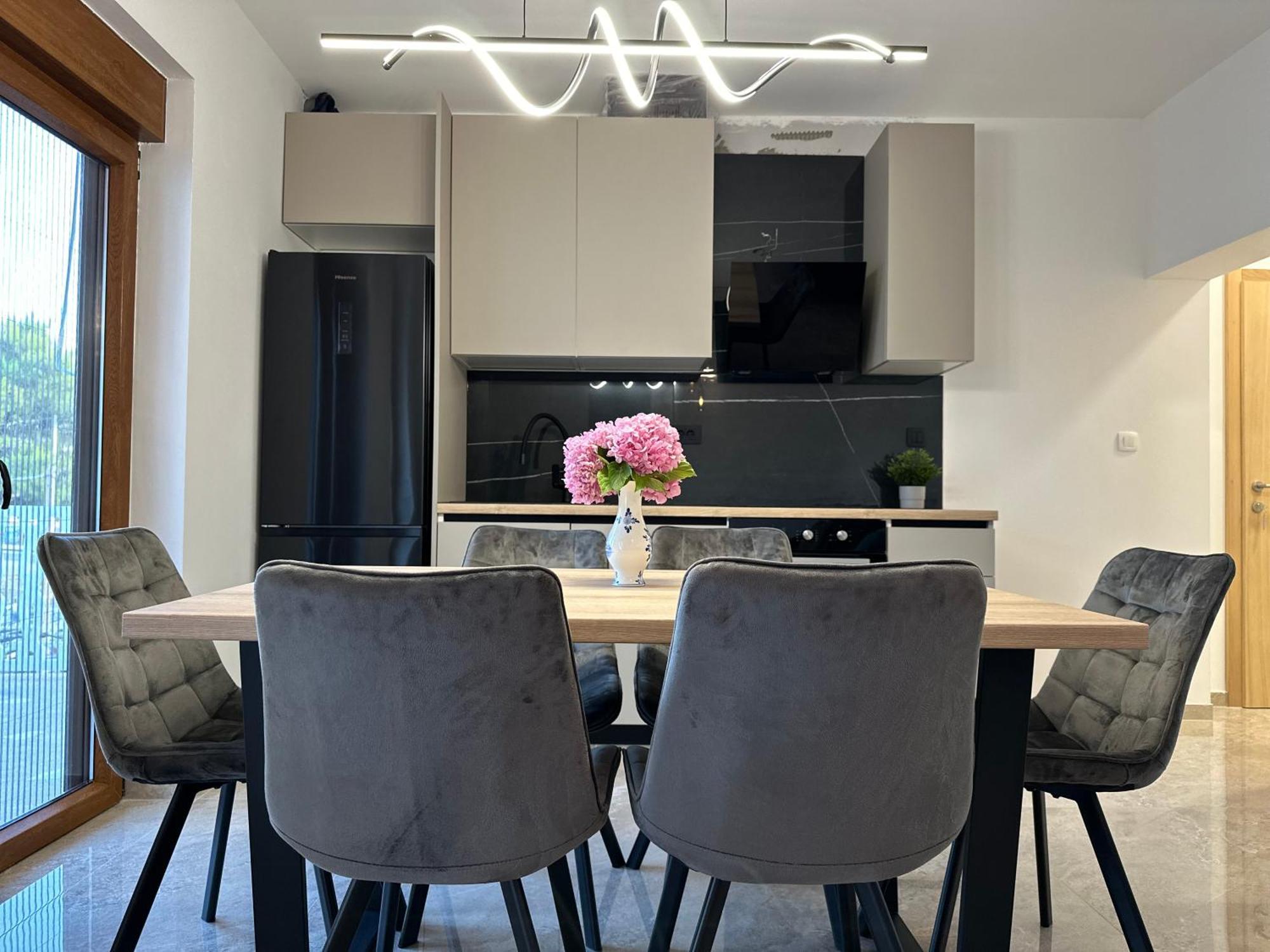 Apartmani 4 Palme Starigrad Paklenica Exteriér fotografie